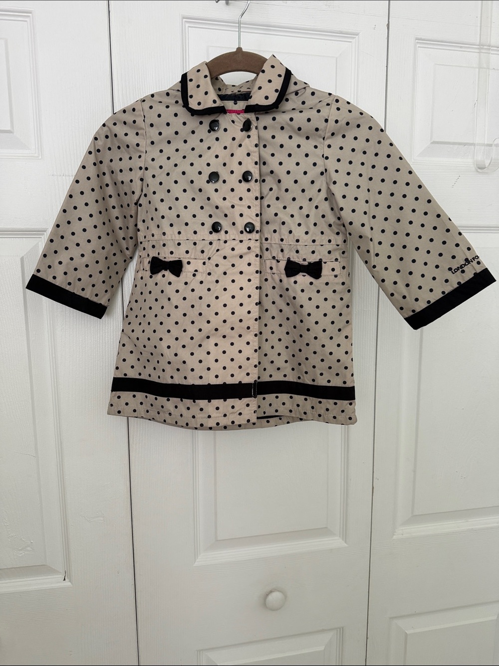 LONDON FOG Girls' Beige Polka Dot / Black Trim Hooded Raincoat Size S(4)